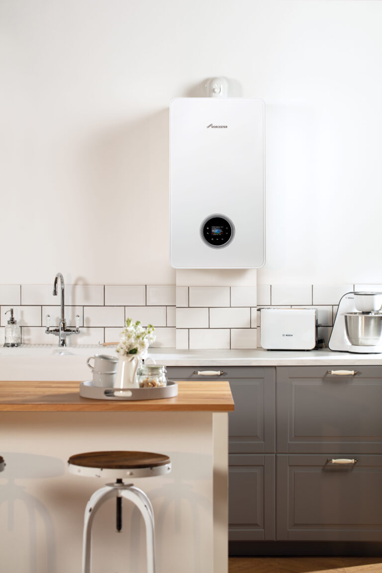 4000 Traditional Kitchen Face On